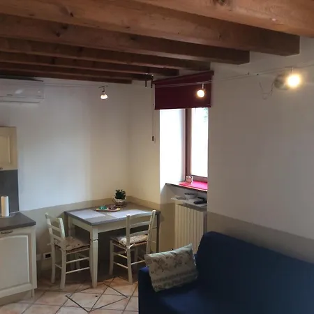 Lovely House Διαμέρισμα Βερόνα